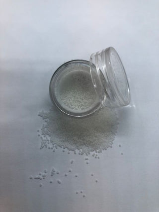Hvide Caviar Beads